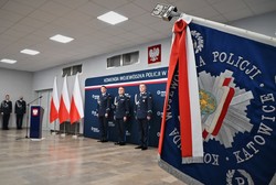 Na zdjęciu sztandar śląskiej Policji.